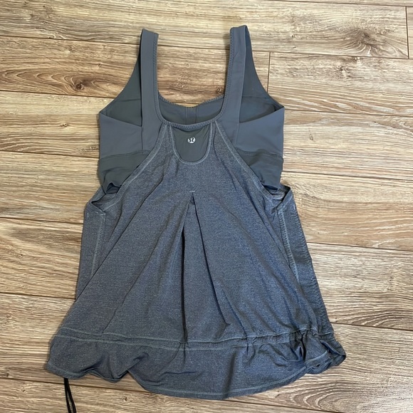 Lululemon Tank - Picture 2 of 3